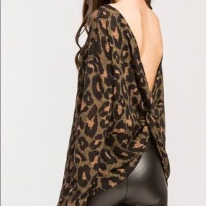 Leopard print top